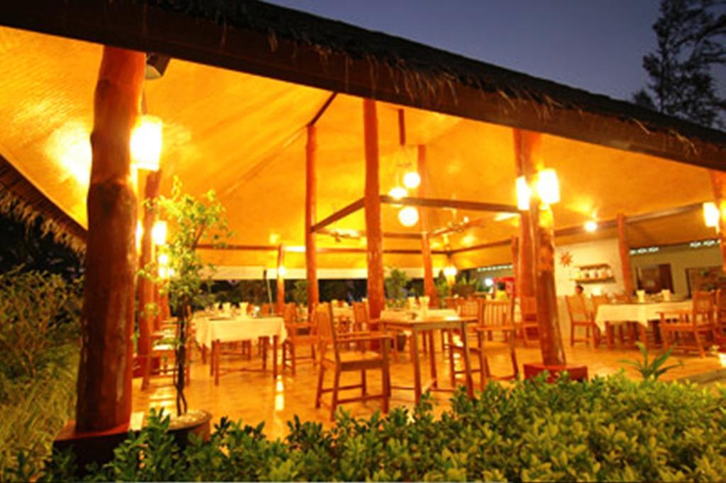Anandah Beach Resort Ban Thung Tuk Екстериор снимка